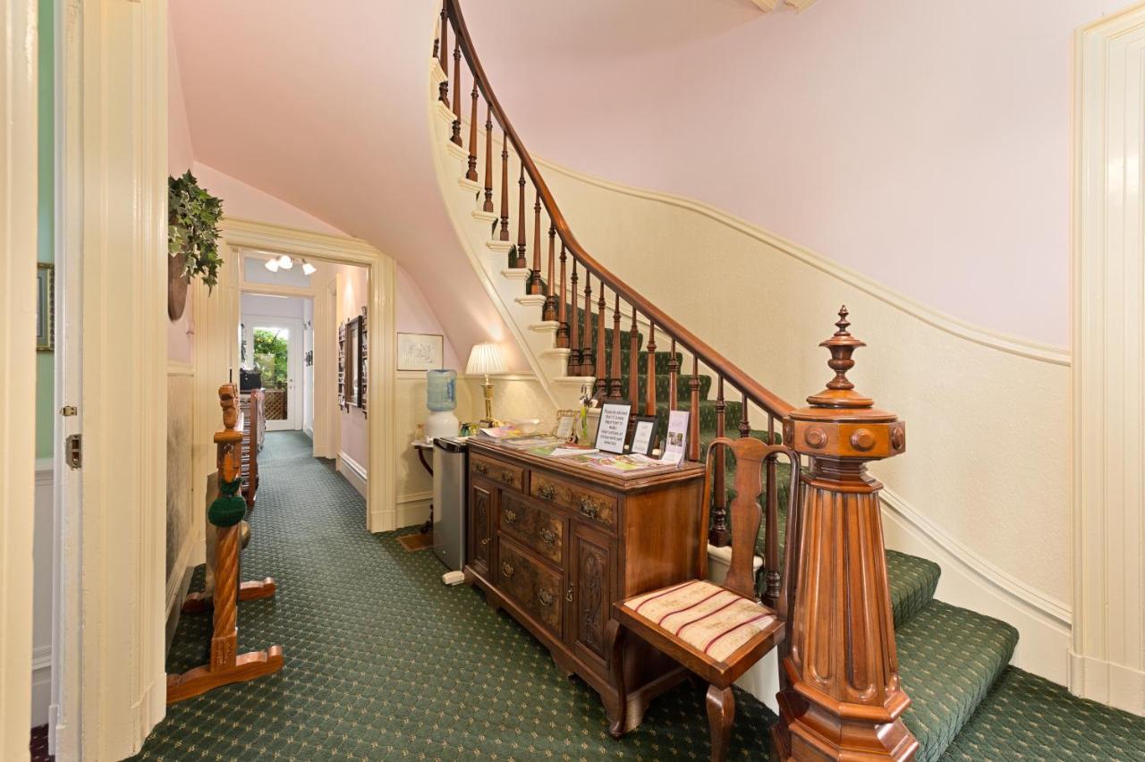 The Gables Wine Country Inn 산타 로사 외부 사진