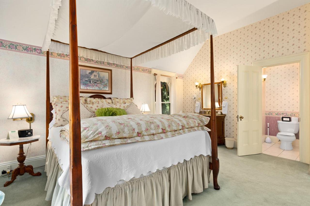 The Gables Wine Country Inn 산타 로사 외부 사진