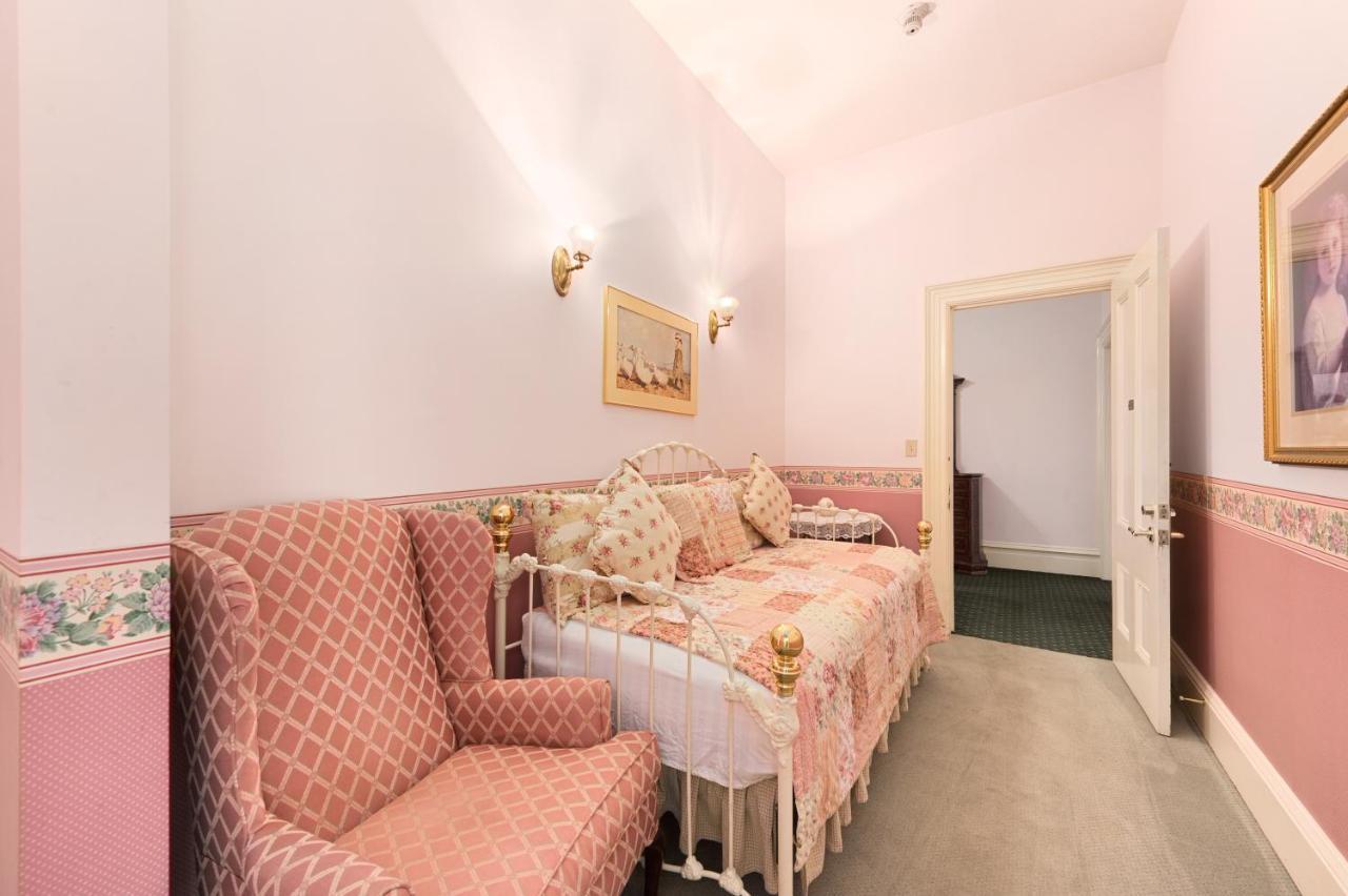 The Gables Wine Country Inn 산타 로사 외부 사진