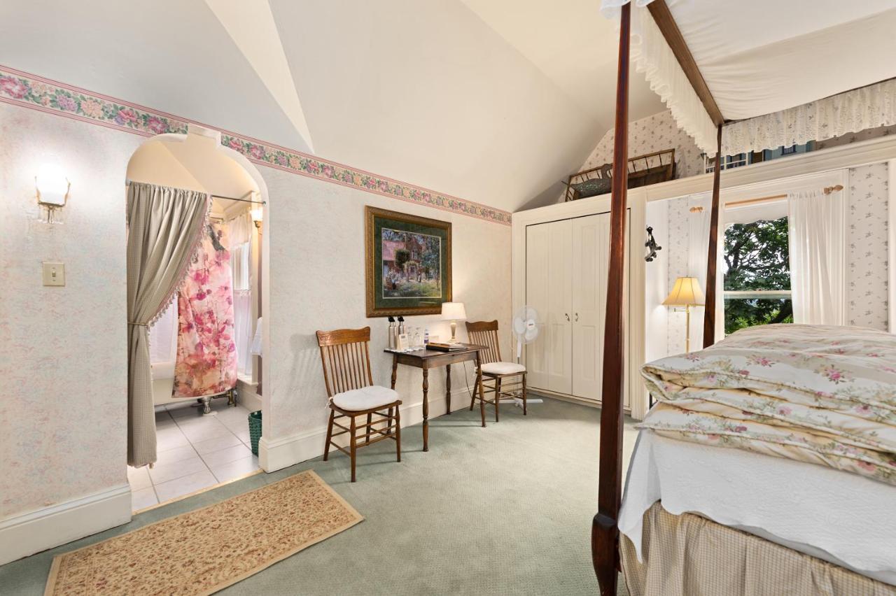The Gables Wine Country Inn 산타 로사 외부 사진
