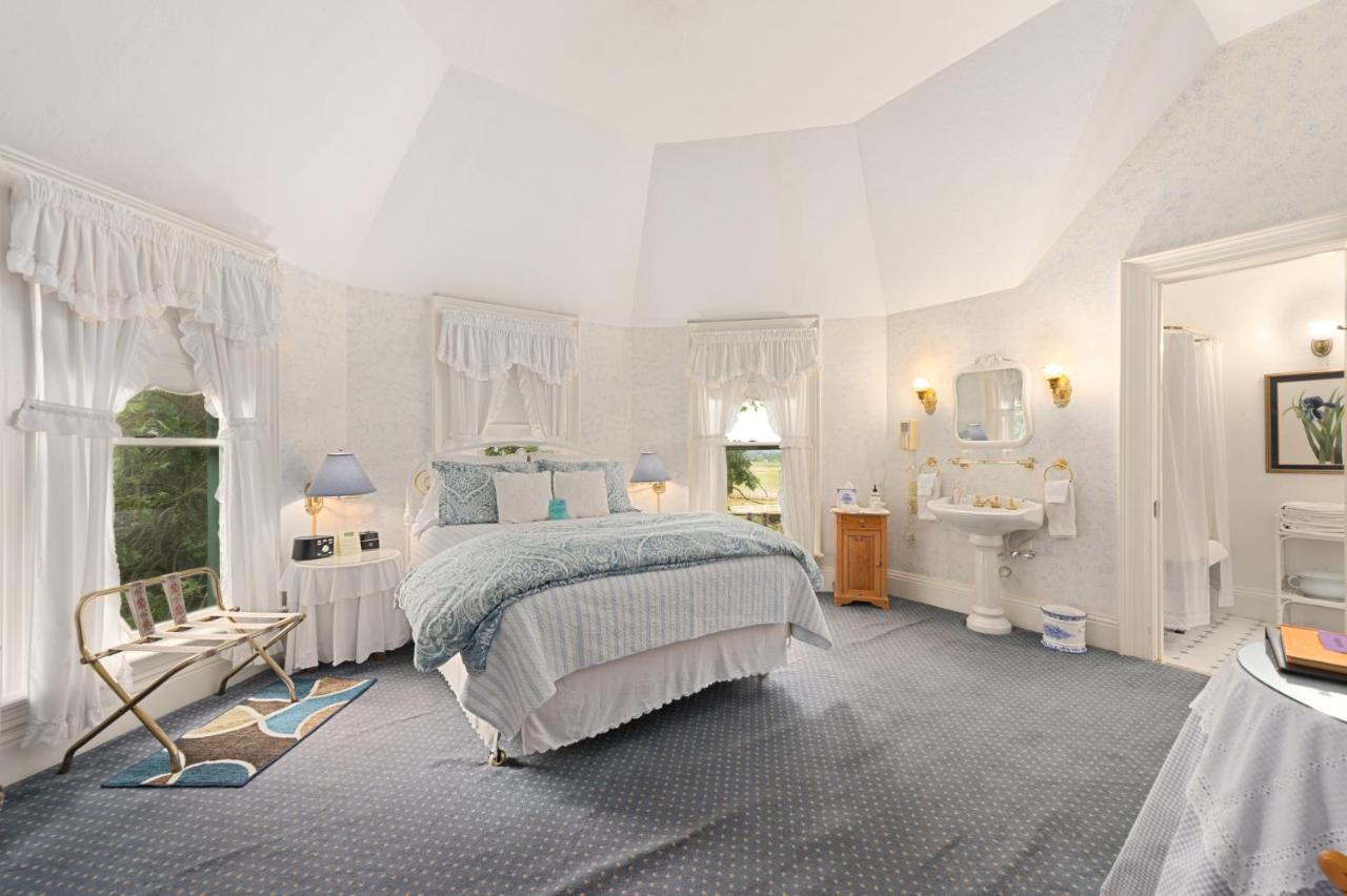 The Gables Wine Country Inn 산타 로사 외부 사진