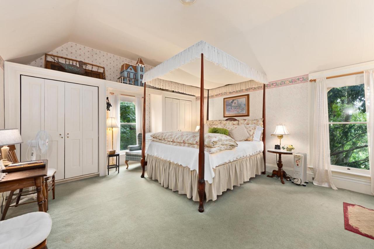 The Gables Wine Country Inn 산타 로사 외부 사진