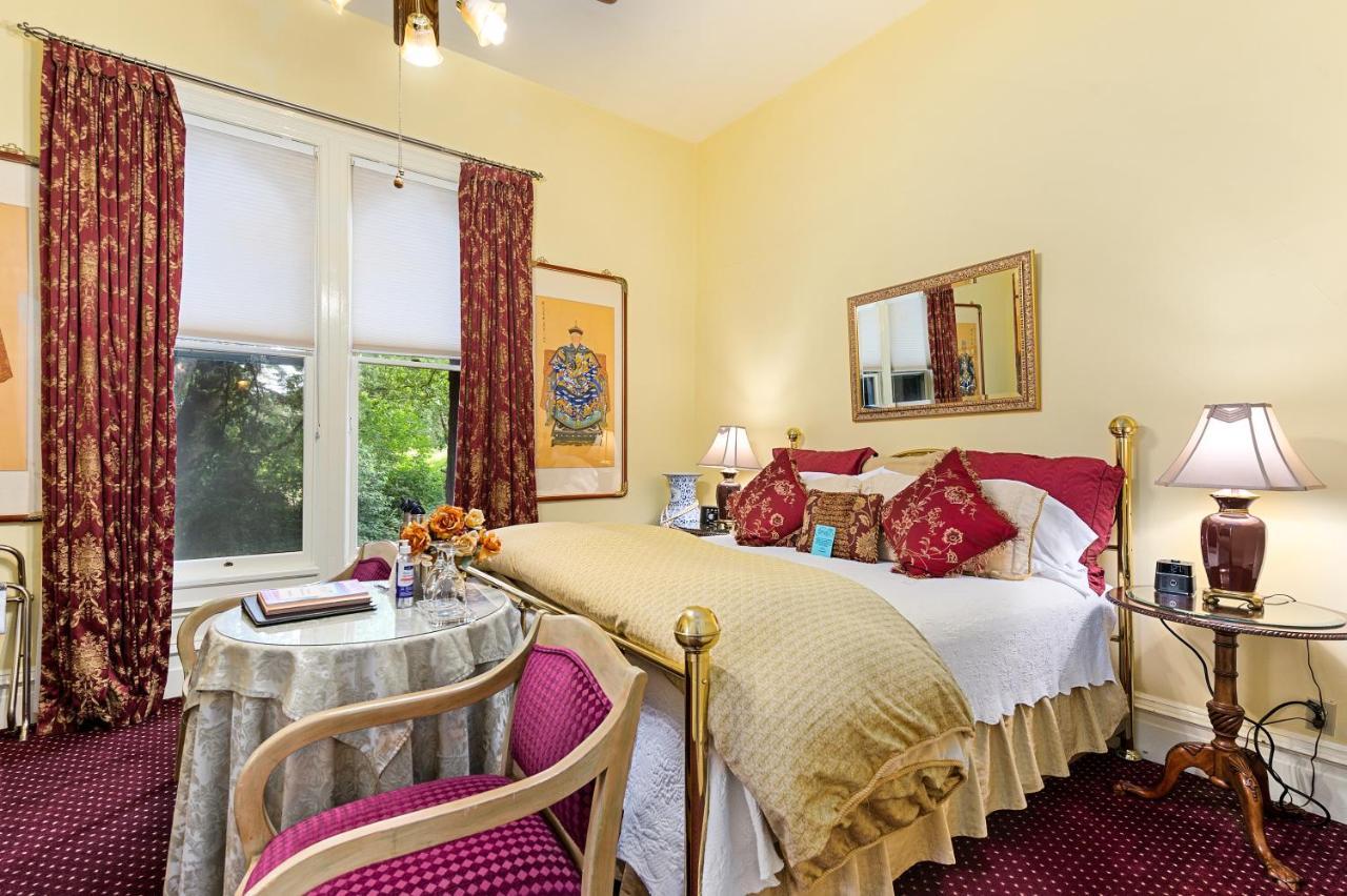 The Gables Wine Country Inn 산타 로사 외부 사진